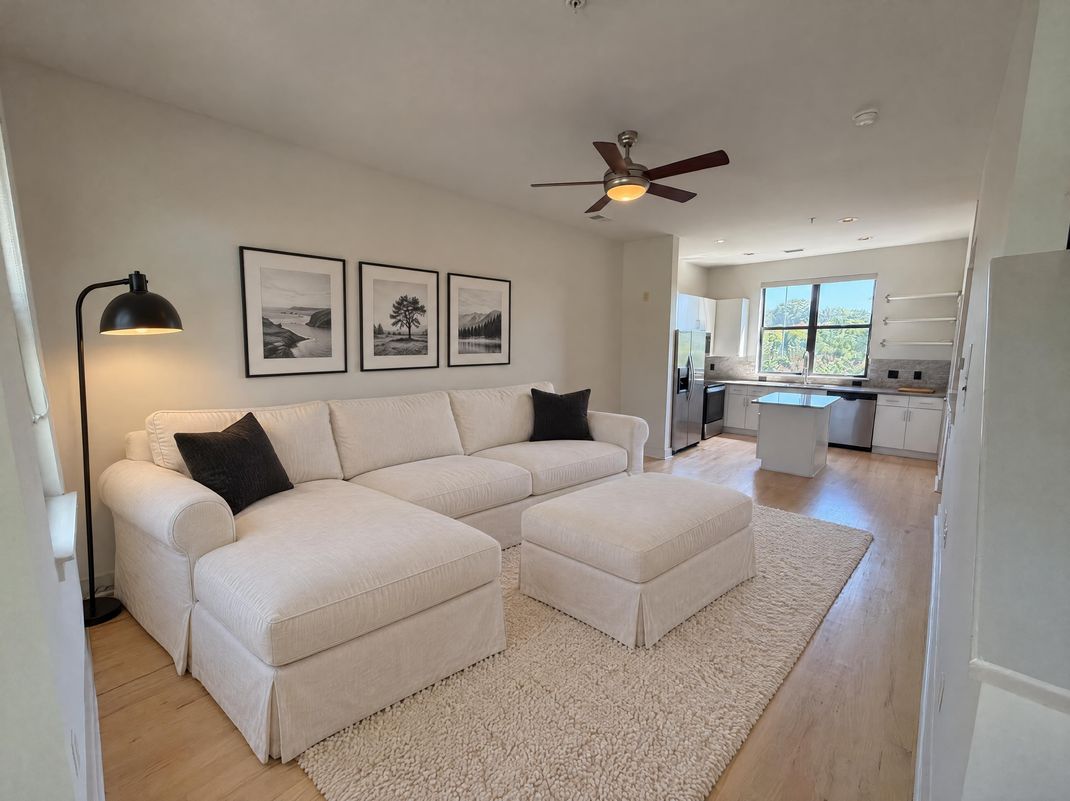 Property photo 3 of 542 N McDowell St