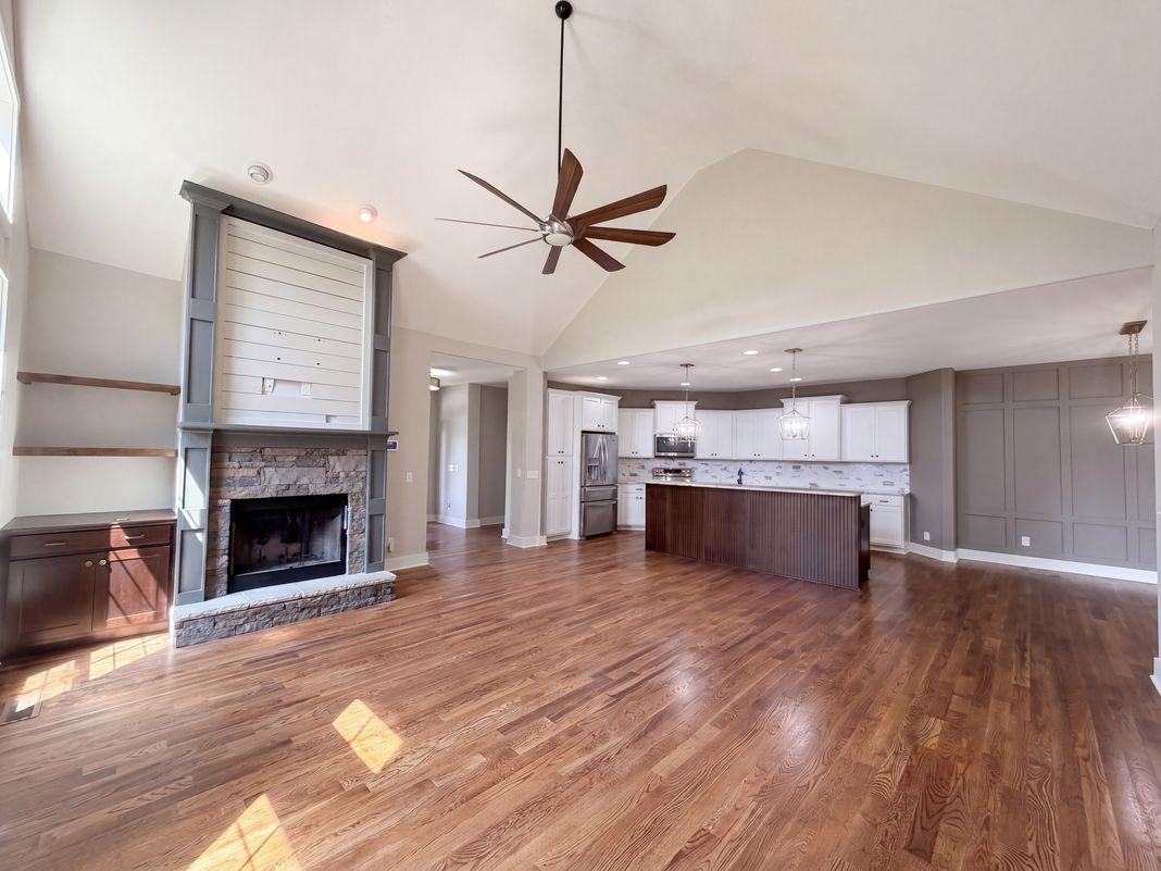 Property photo 3 of 2155 Savage Creek Dr