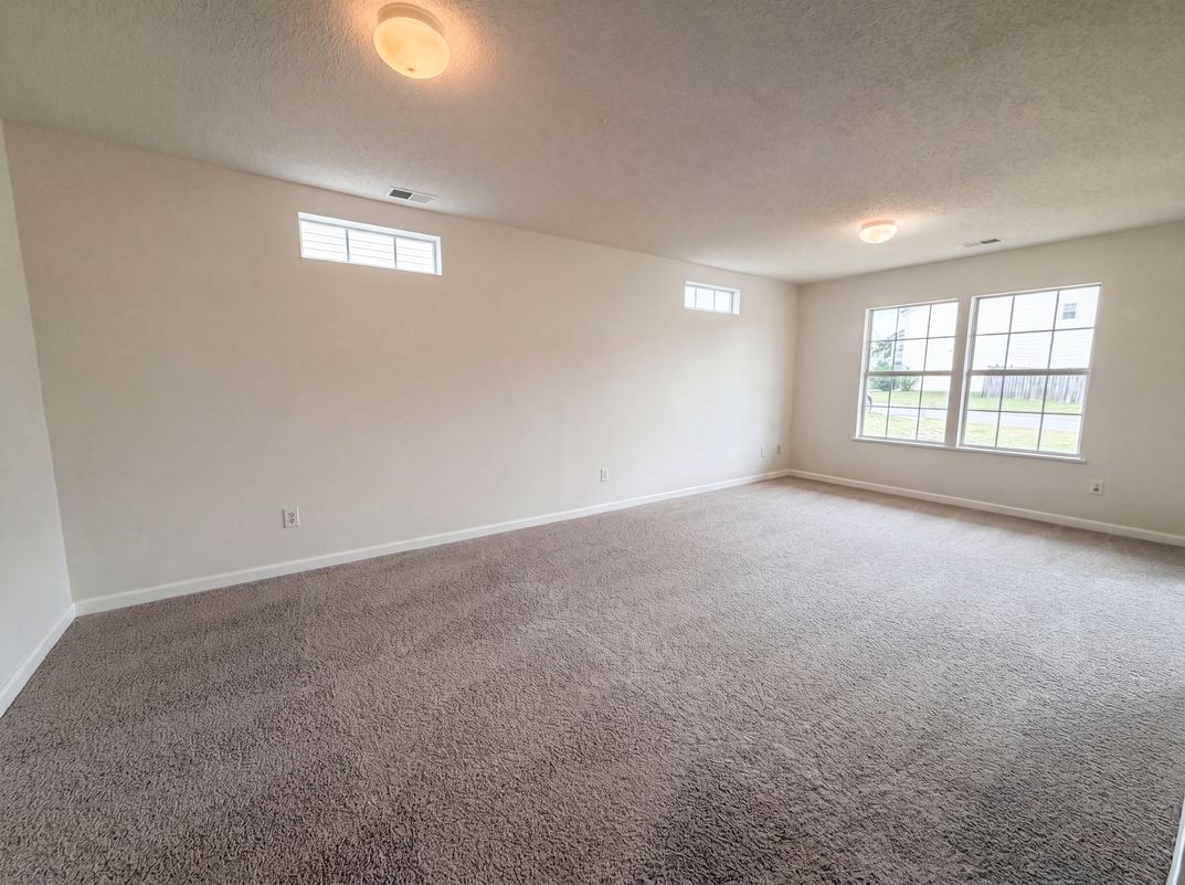 Property photo 3 of 406 Fox Trot Dr