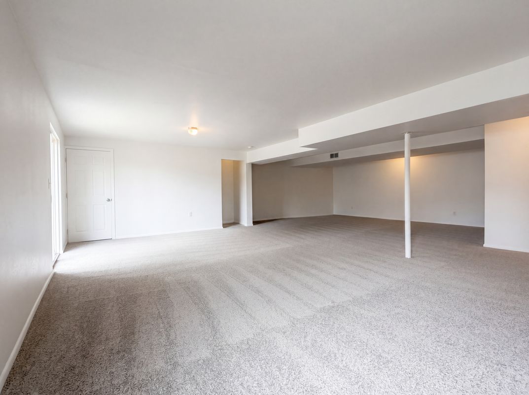 Photo 34 of 50 of 4098 La Junta Dr, Loveland, CO