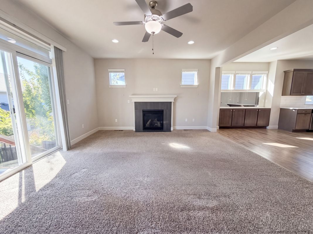 Property photo 3 of 3746 SW McKinley St