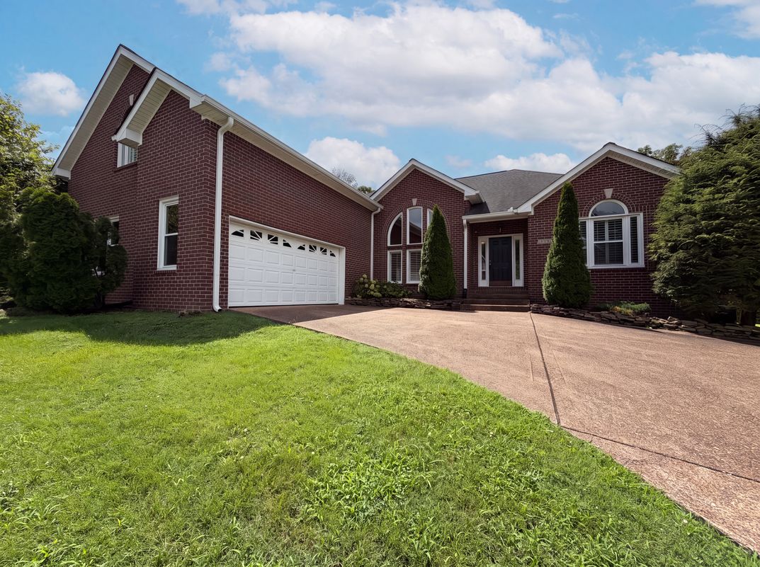 Property photo 1 of 6724 Cold Stream Dr