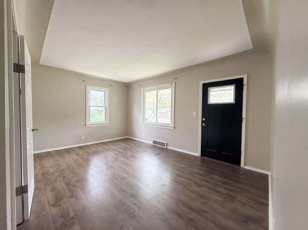 Property photo 3 of 6455 Norborne Ave