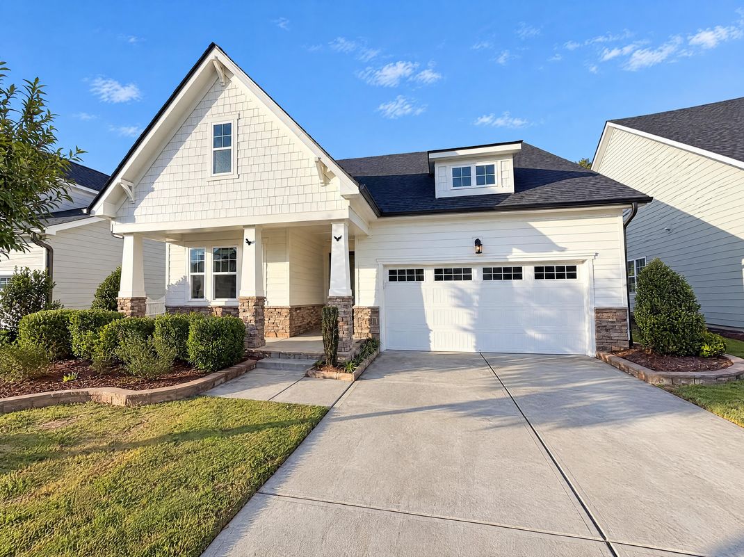 Property photo 1 of 3168 Mavisbank Cir