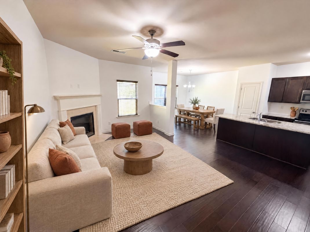 Property photo 3 of 106 Southwind Cir