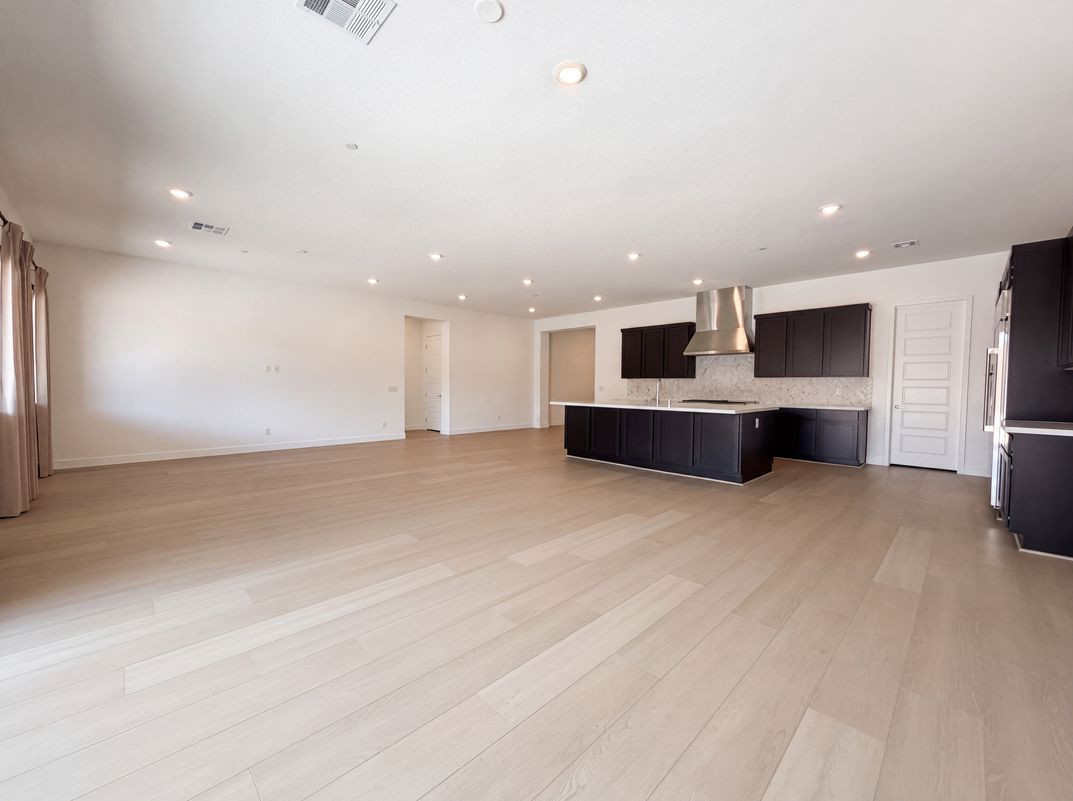 Property photo 3 of 8219 Gusty Brook St