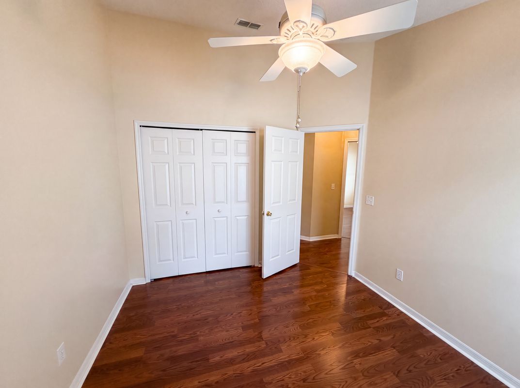 Photo 15 of 31 of 3788 Seminole Dr, Orlando, FL