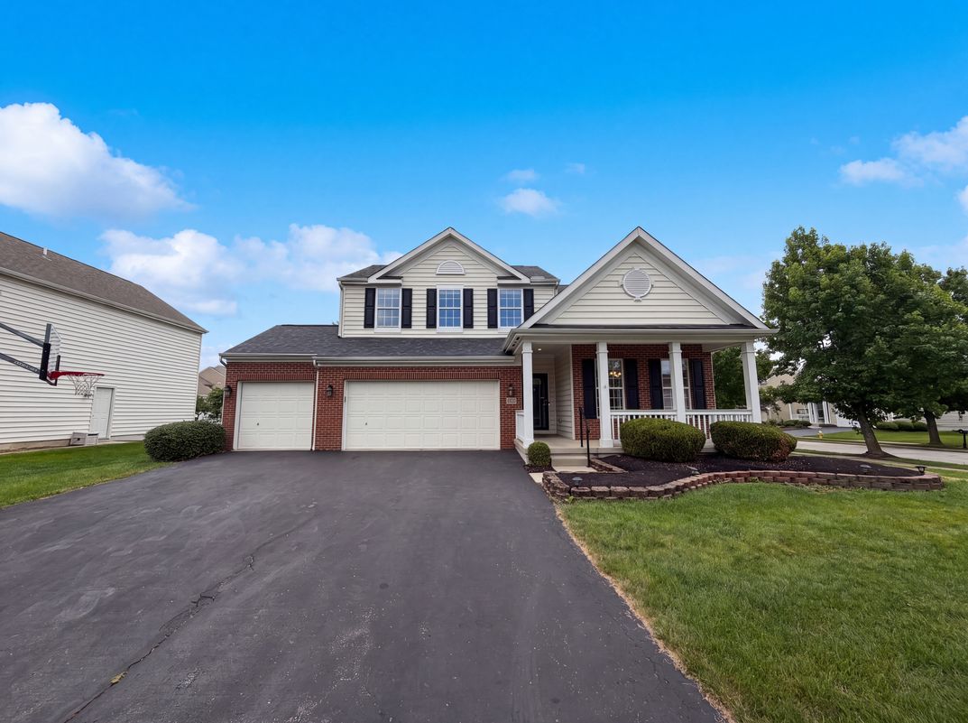 Property photo 1 of 1332 Delcastle Loop