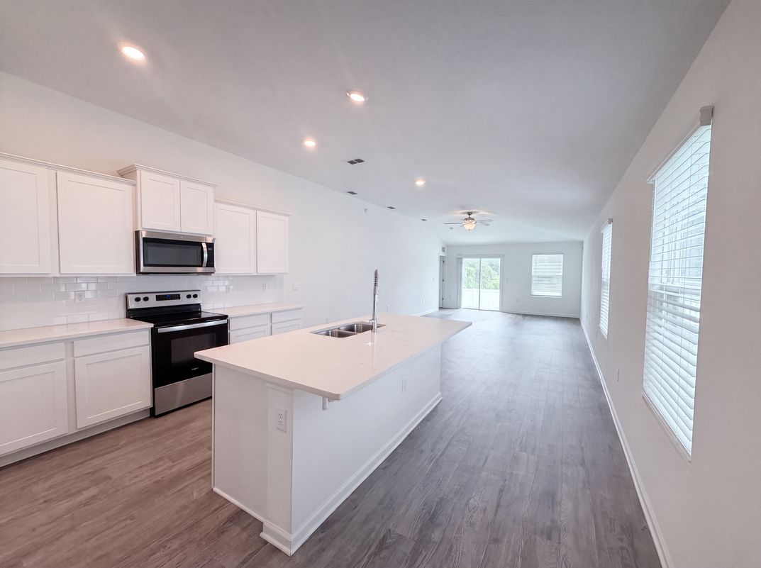 Property photo 2 of 3166 Rustic Deer Way