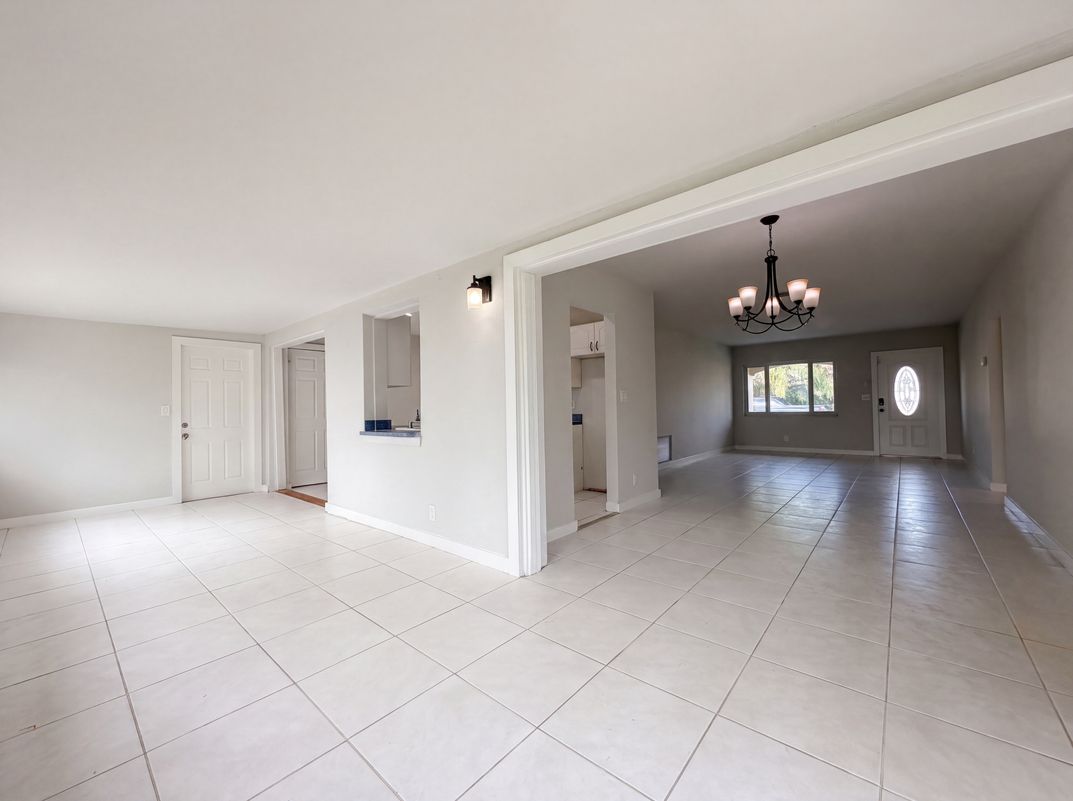 Property photo 3 of 4360 NW 12th Dr