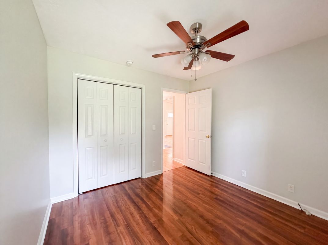 Photo 14 of 18 of 832 Stone Hedge Ct, Old Hickory, TN