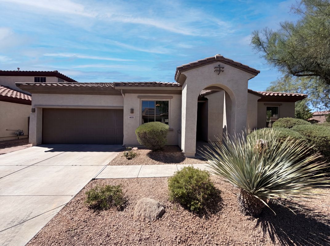 Photo 31 of 34 of 4615 W Powell Dr, New River, AZ