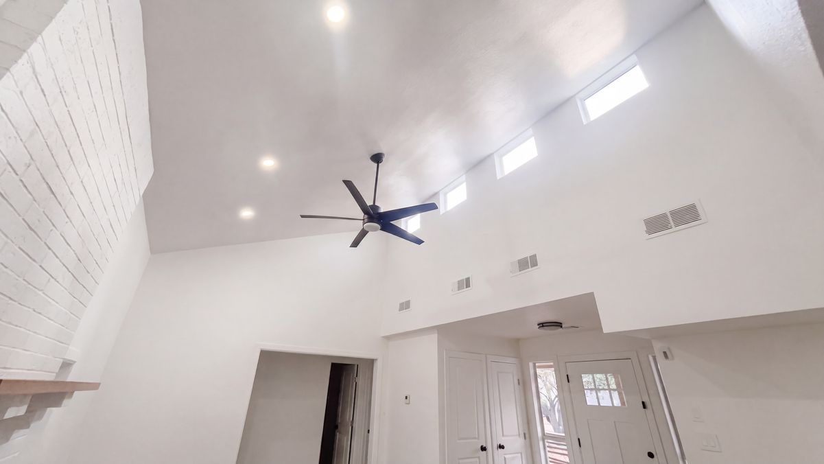 Property photo 3 of 2114 NW 55th St