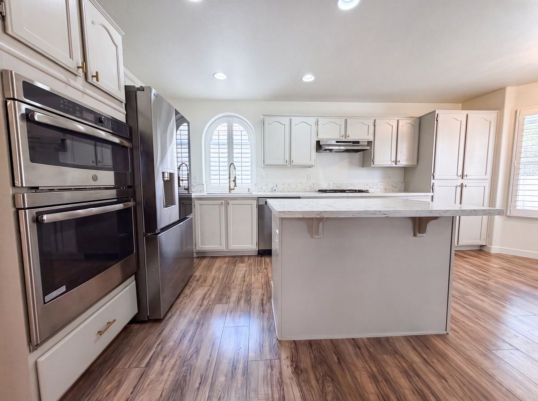 Property photo 2 of 1624 British Cup Dr