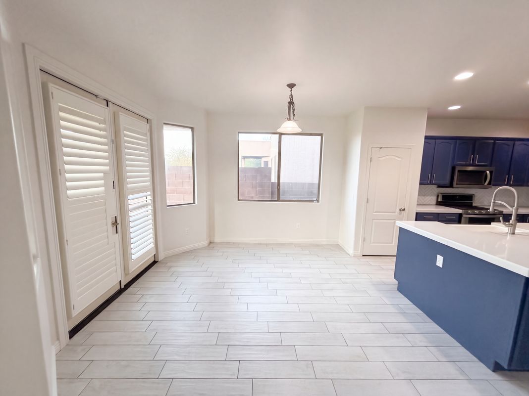 Property photo 3 of 12512 E Rust Canyon Pl