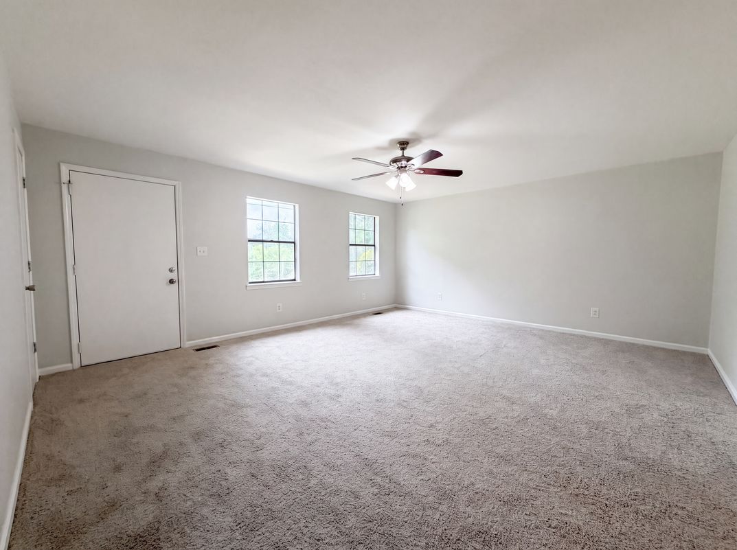 Property photo 3 of 405 Annie Lee Rd
