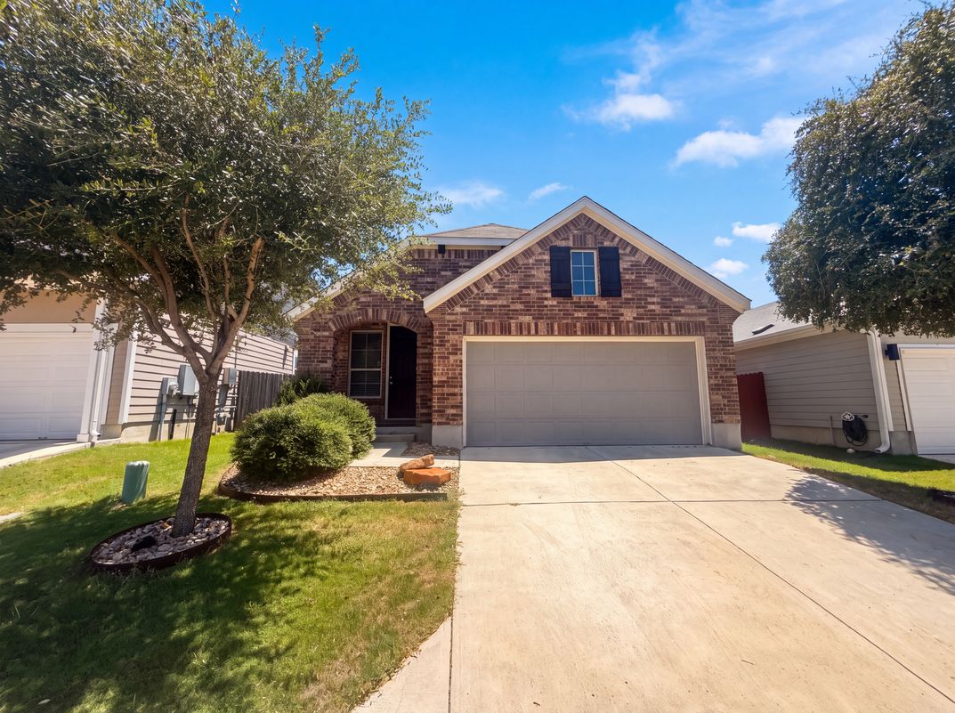Property photo 1 of 5909 Urbano Bnd
