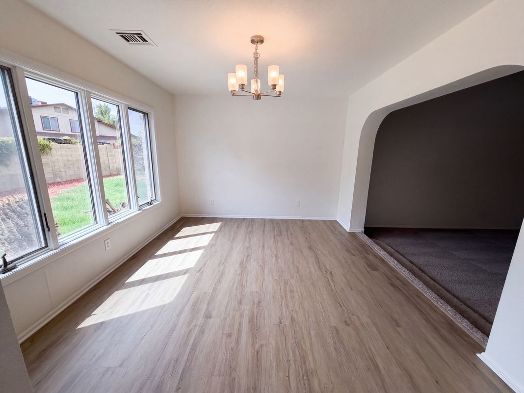 Photo 6 of 32 of 3151 W Kings Ave, Phoenix, AZ