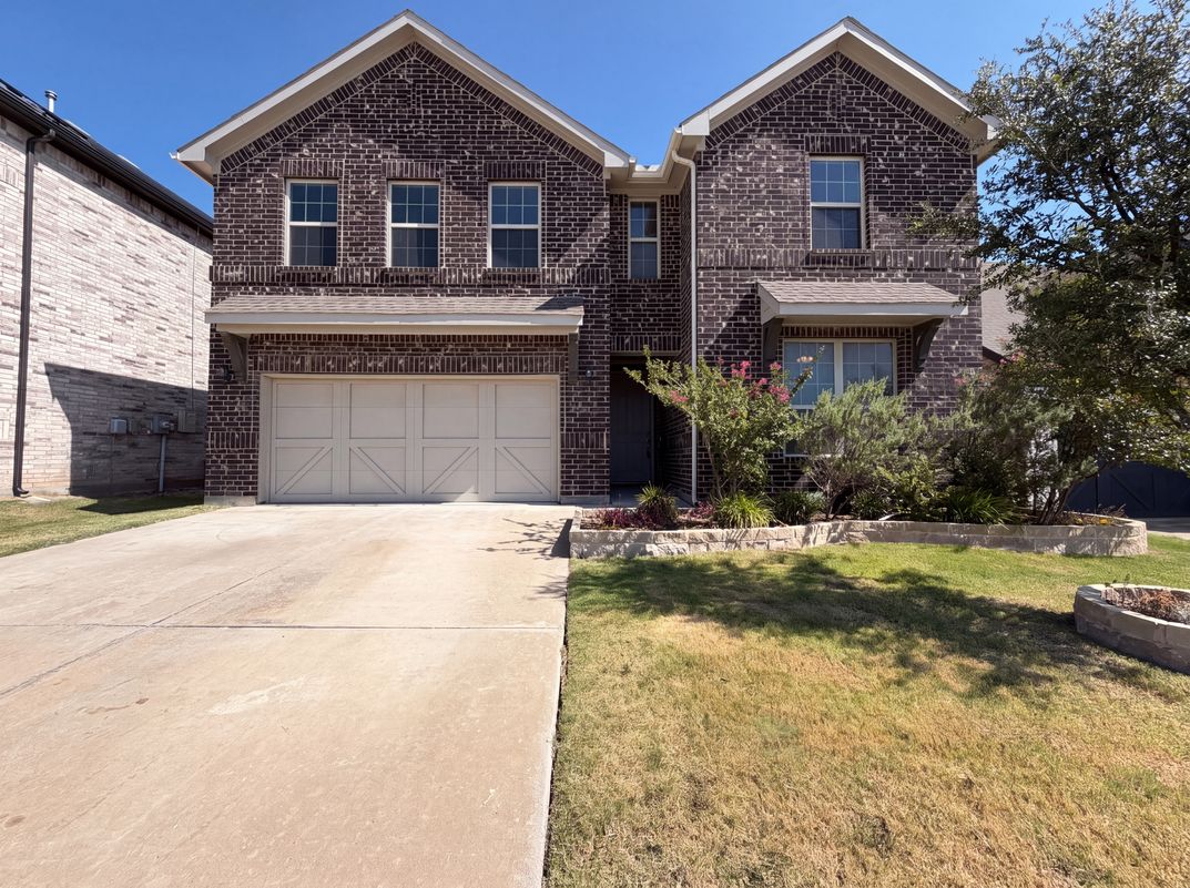 Property photo 1 of 5904 Saddle Pack Dr