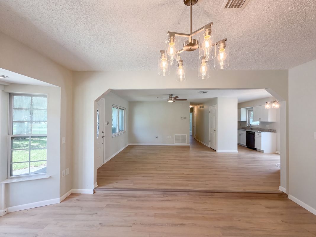 Property photo 3 of 4536 Eagles Nest Rd