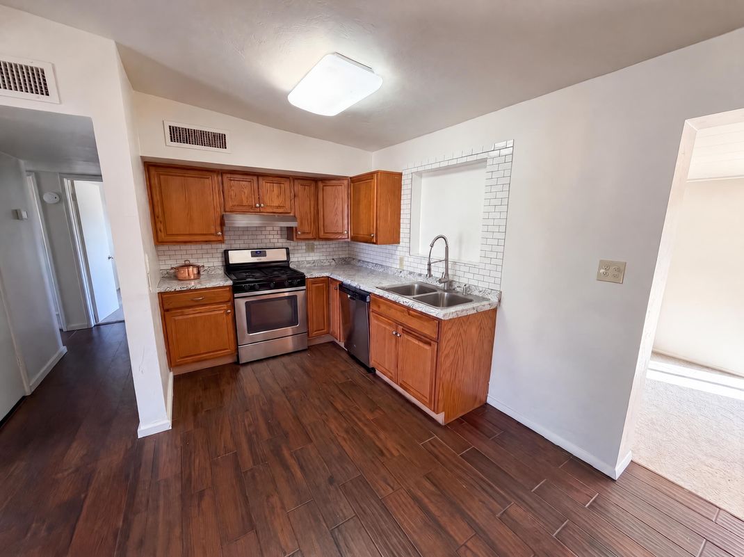 Property photo 2 of 6435 E Calle Castor