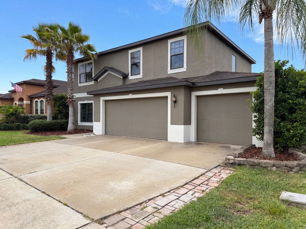 Property photo 1 of 14207 Alistar Manor Dr