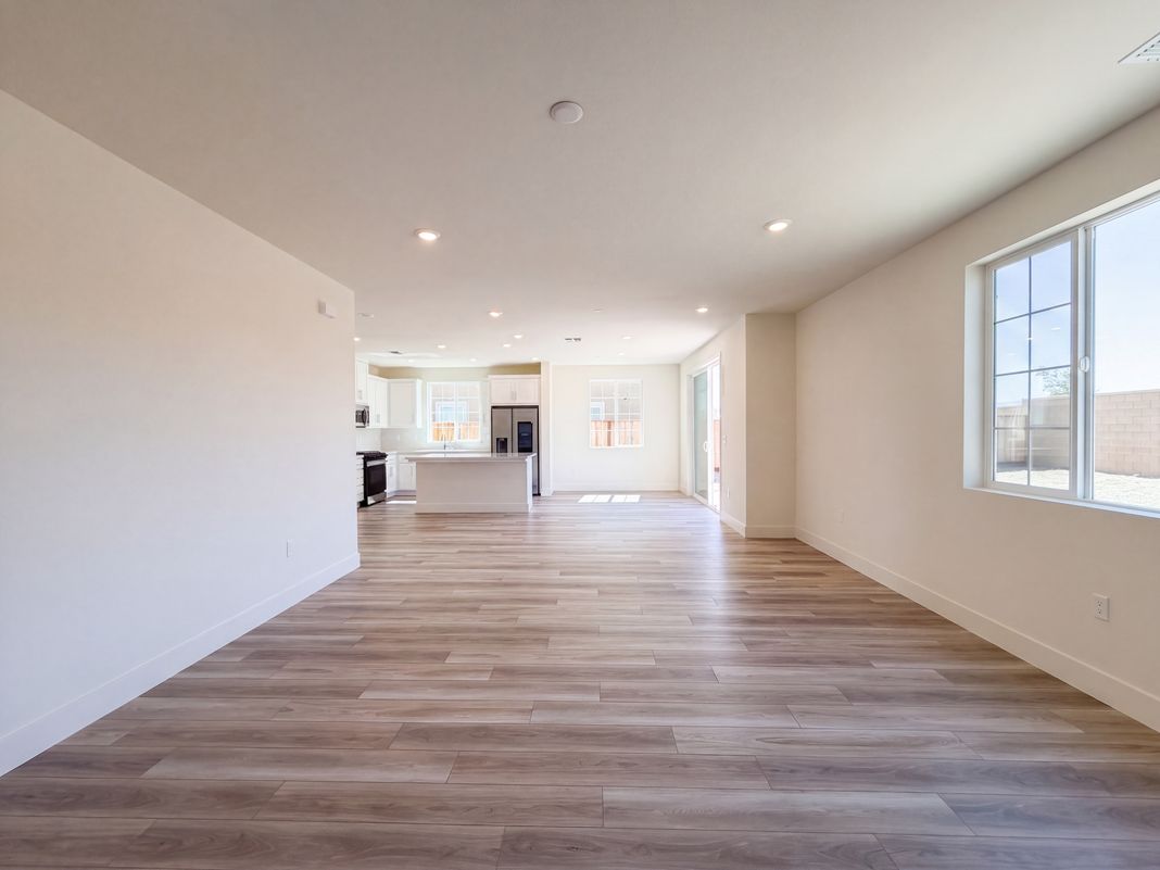Property photo 3 of 5860 Placer Dr