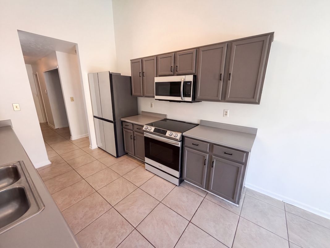 Property photo 2 of 2018 Oakbrooke Ct