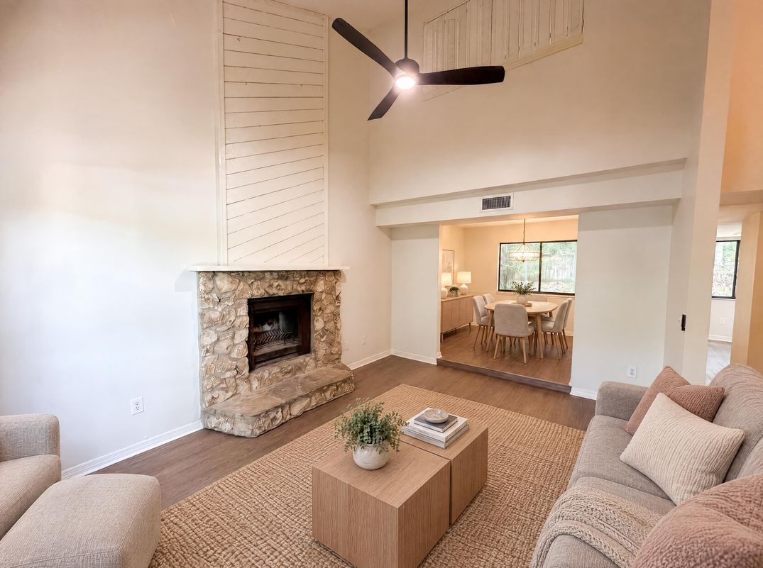 Property photo 3 of 830 Dunbar Ter