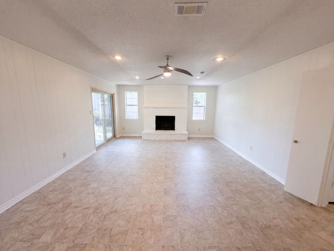 Property photo 3 of 4824 Berridge Ln