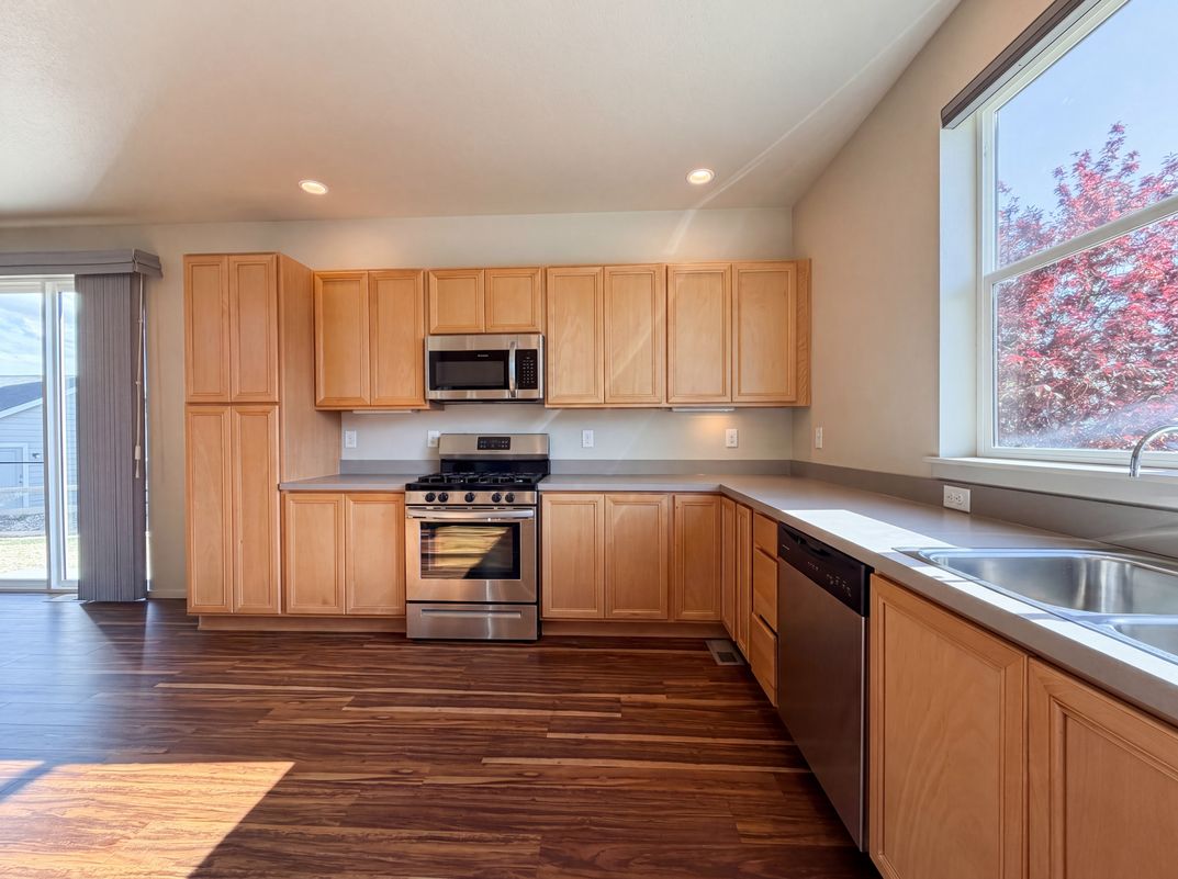 Photo 9 of 42 of 12746 River Rock Way, Longmont, CO