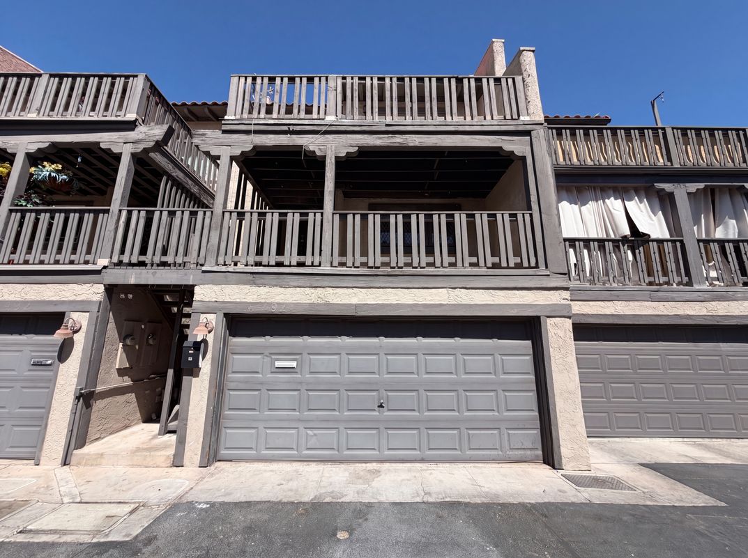Property photo 1 of 4924 Calle Del Cajon