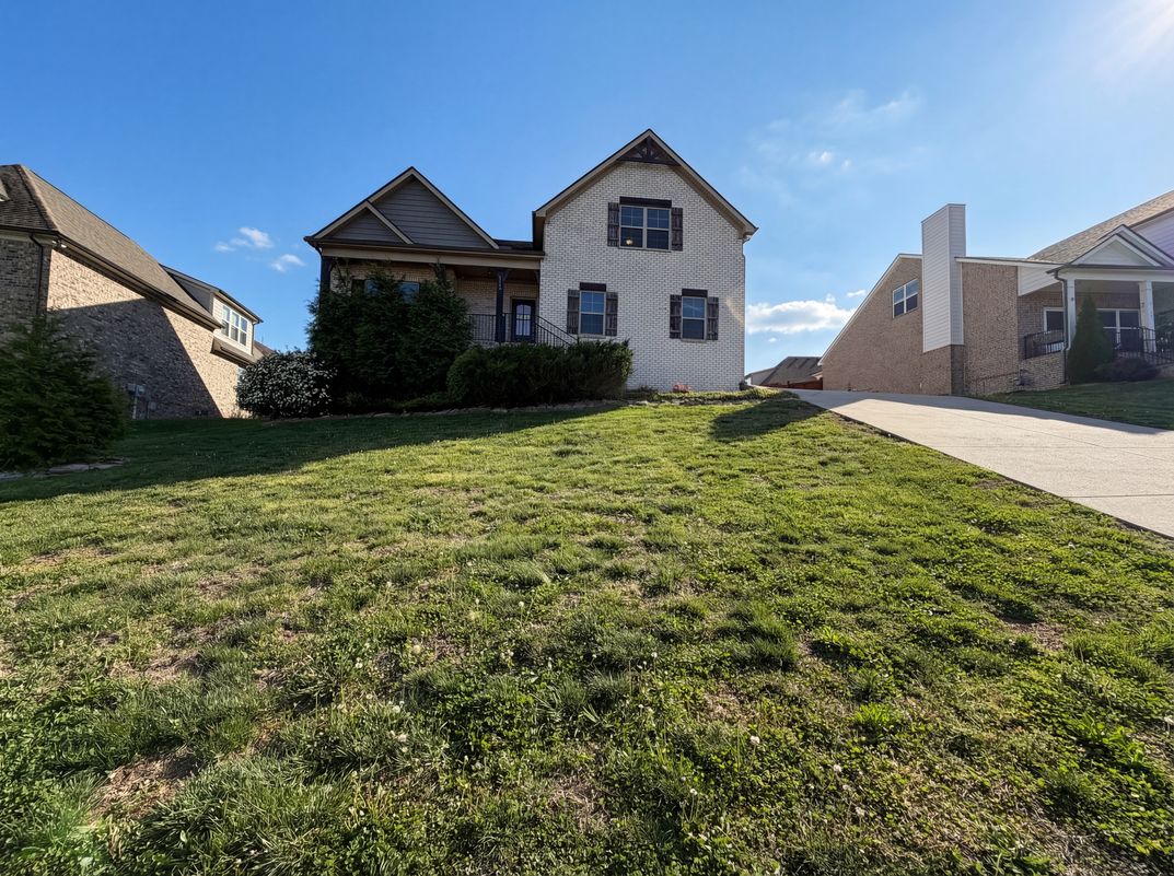 Property photo 1 of 5321 Abbottswood Dr