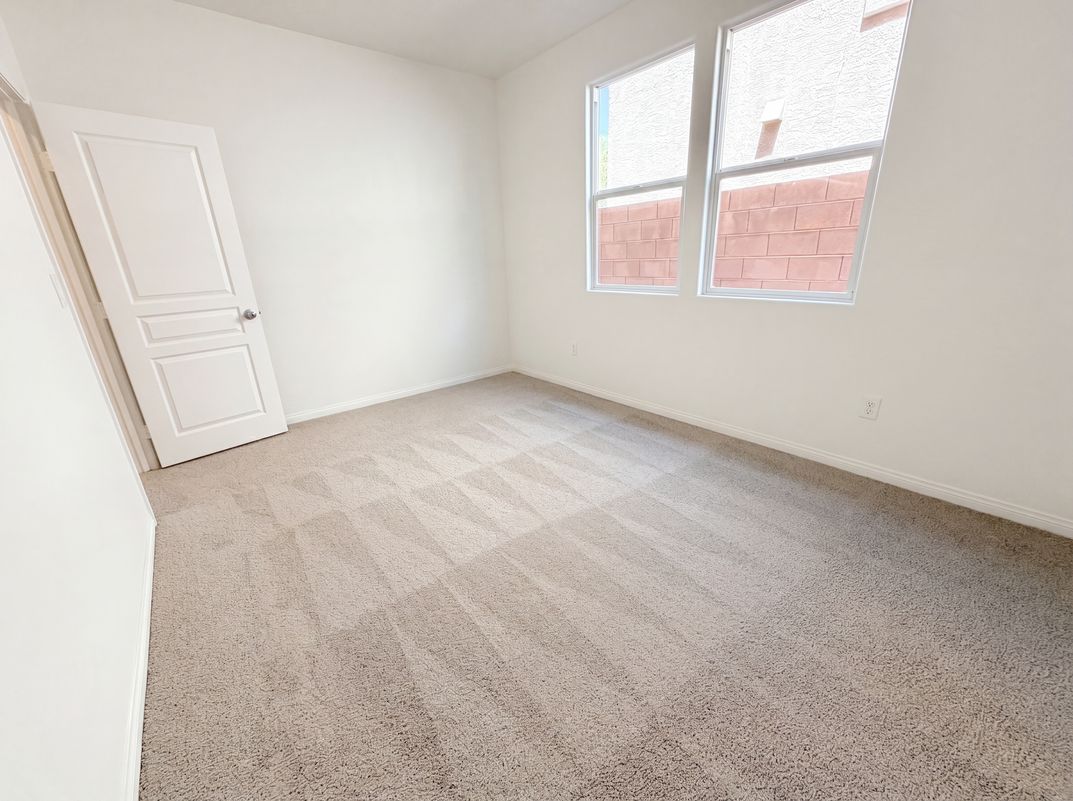 Photo 8 of 61 of 4220 Iris Pearl Ave, North Las Vegas, NV