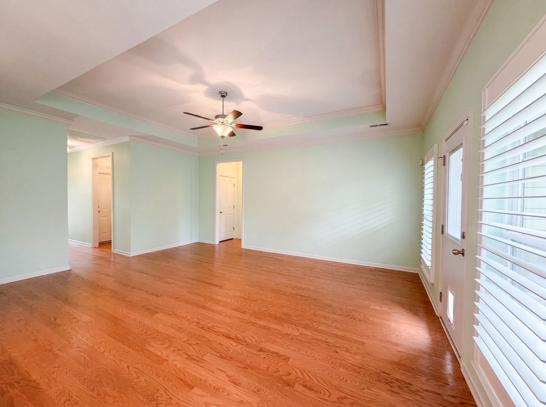 Property photo 3 of 2530 Walpole Ln