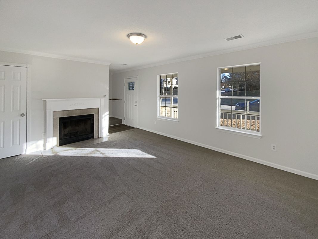 Property photo 3 of 107 Hampton Ridge Dr