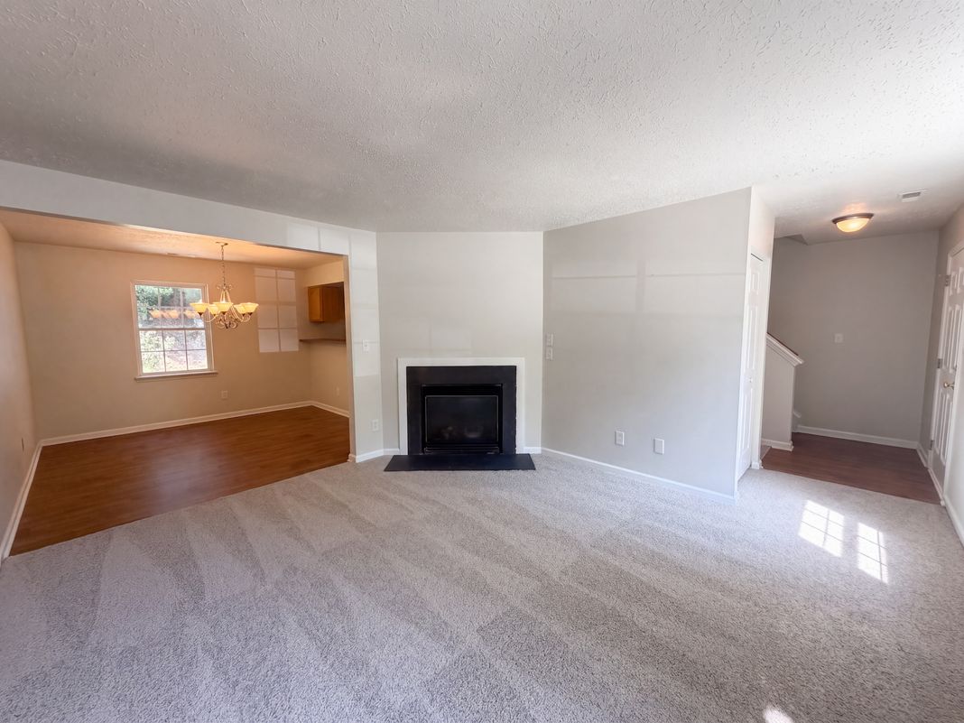 Property photo 3 of 2029 Buffalo Way
