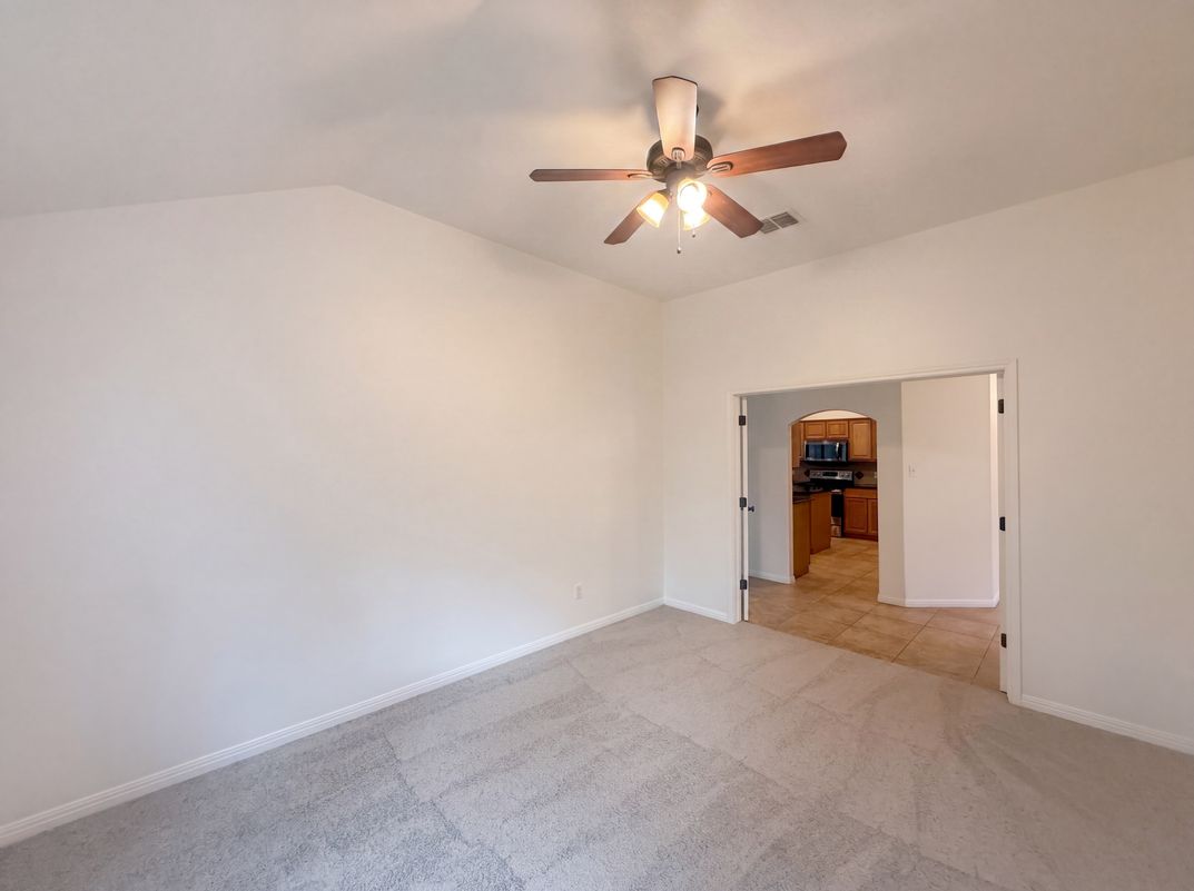 Photo 10 of 25 of 12 Birchwood Cir, Wimberley, TX