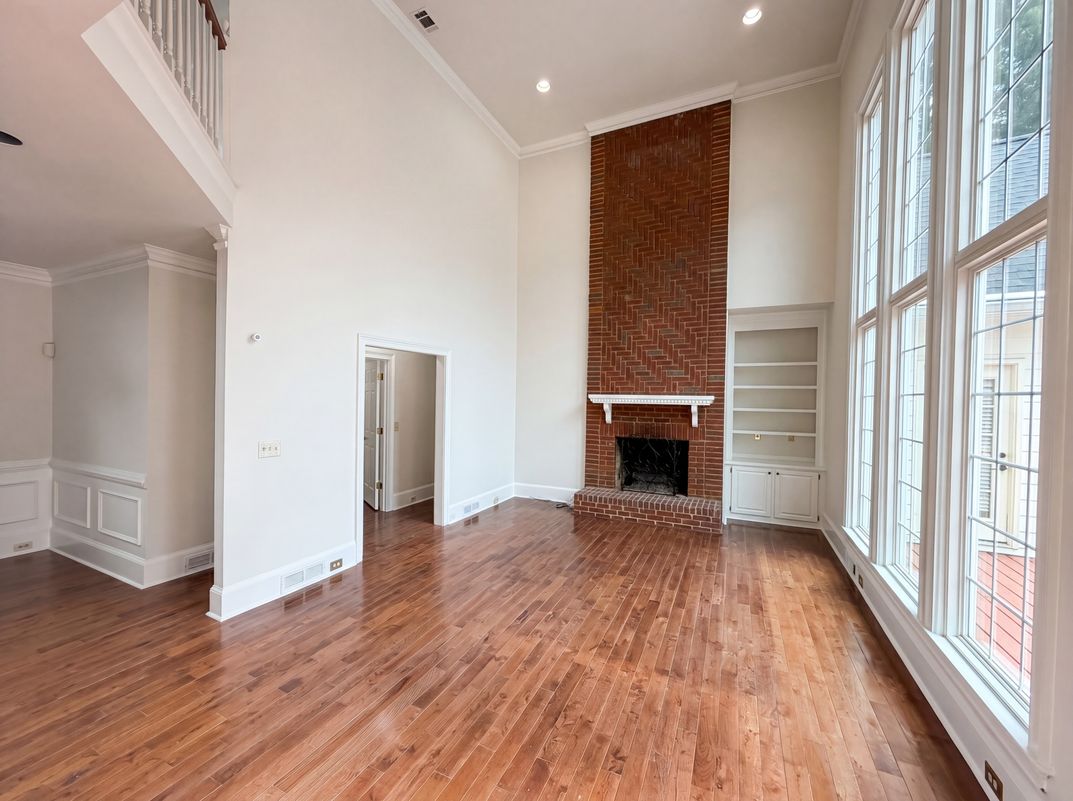 Property photo 3 of 4342 Trotters Way Dr