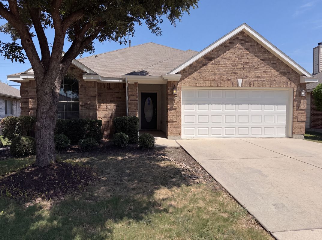 Property photo 1 of 632 Stirrup Bar Dr