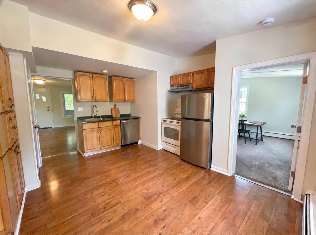 Property photo 2 of 361 Tremont St