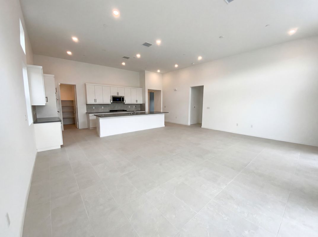 Property photo 3 of 4467 Rambler Ln