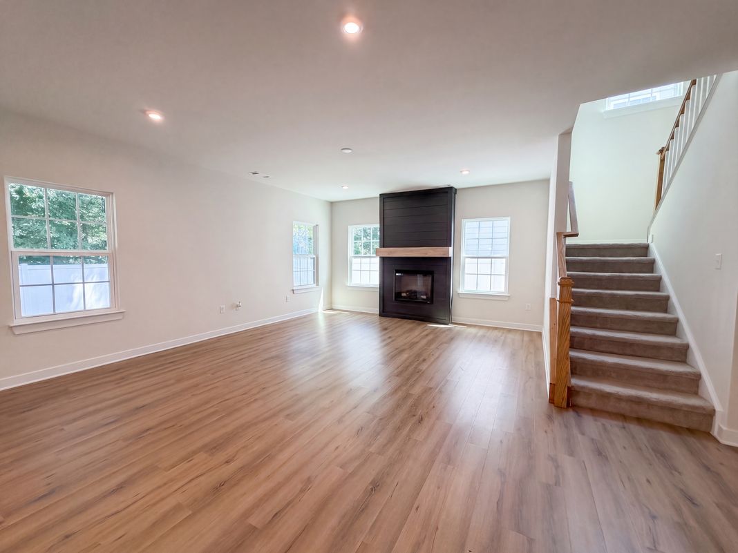 Property photo 3 of 3518 Pepper Glendale Dr