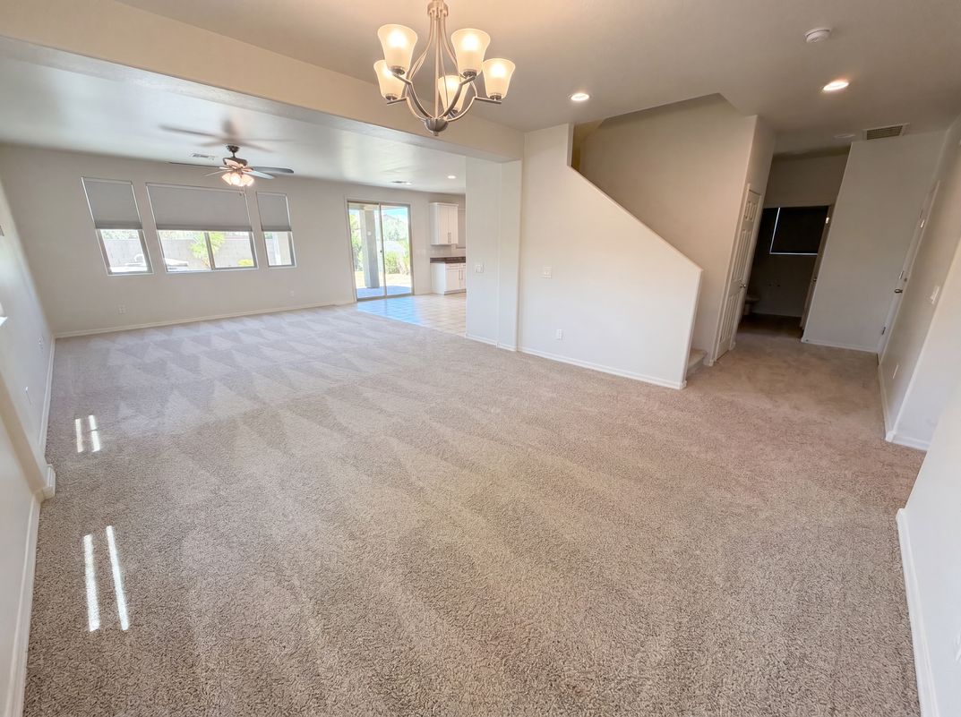 Property photo 3 of 11284 N 186th Ln