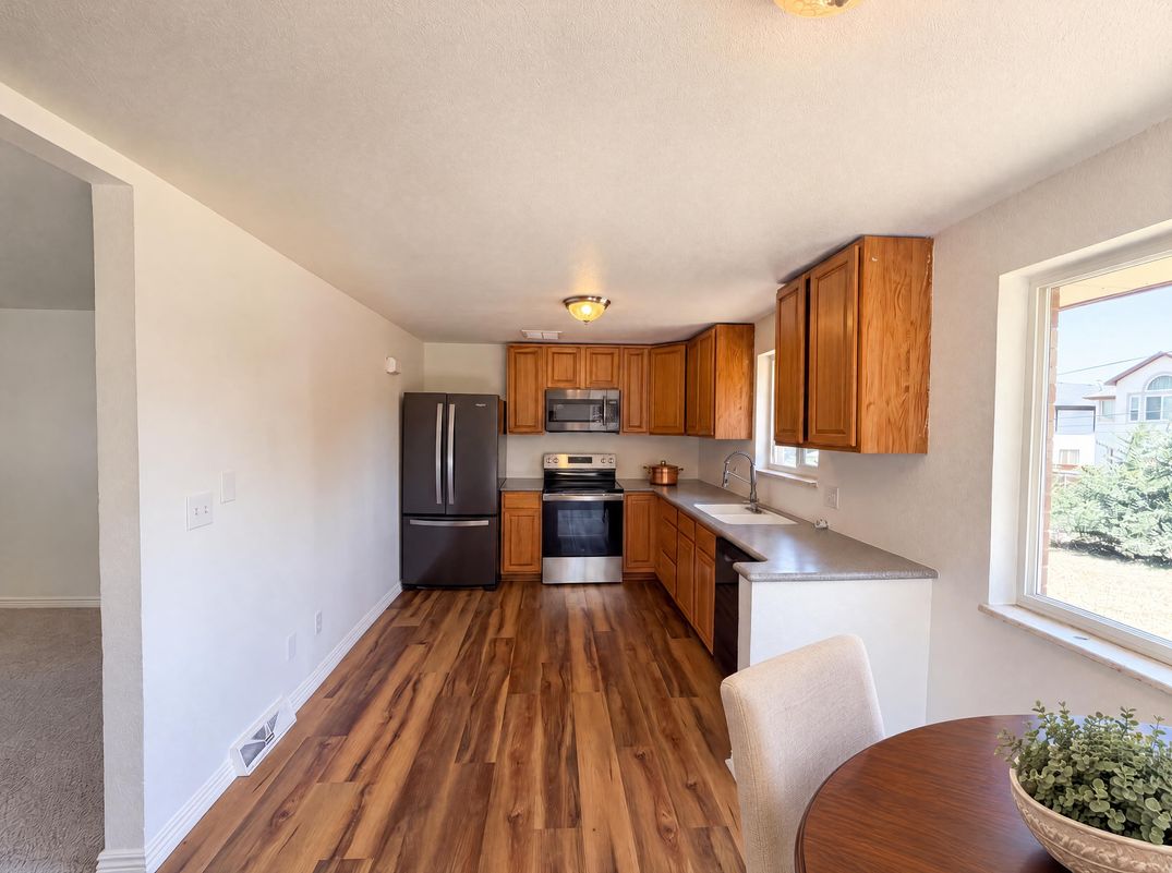 Property photo 2 of 774 Urban St