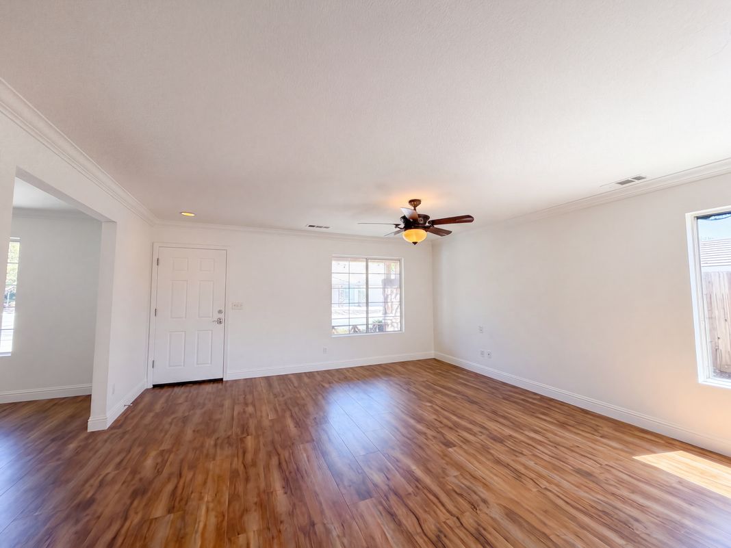 Property photo 3 of 8460 Orchard Creek Way