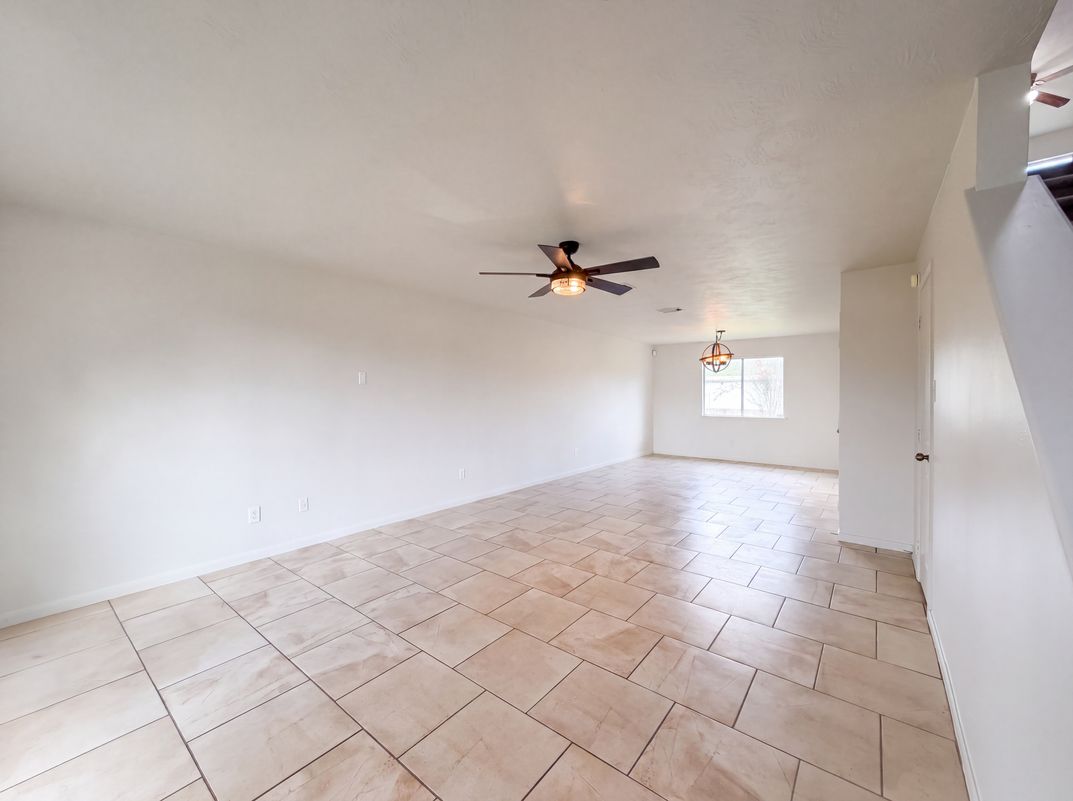 Property photo 3 of 4519 S Ridgewalk Dr