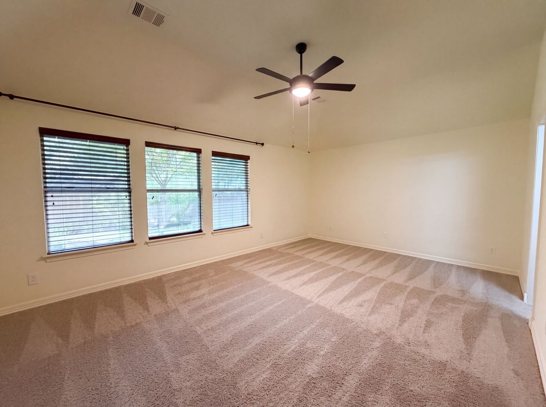 Property photo 3 of 13804 Long Shadow Dr