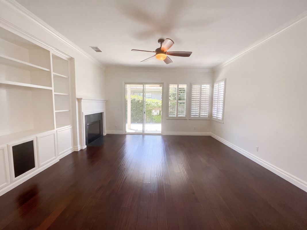 Property photo 3 of 6520 Nebula Ct
