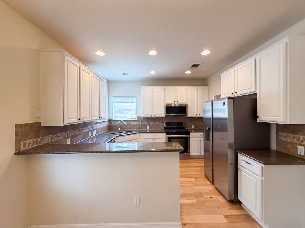 Property photo 3 of 12016 Timber Heights Dr